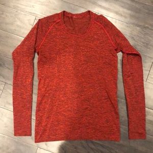 Swiftly Tech Long Sleeve Race Length Shirt